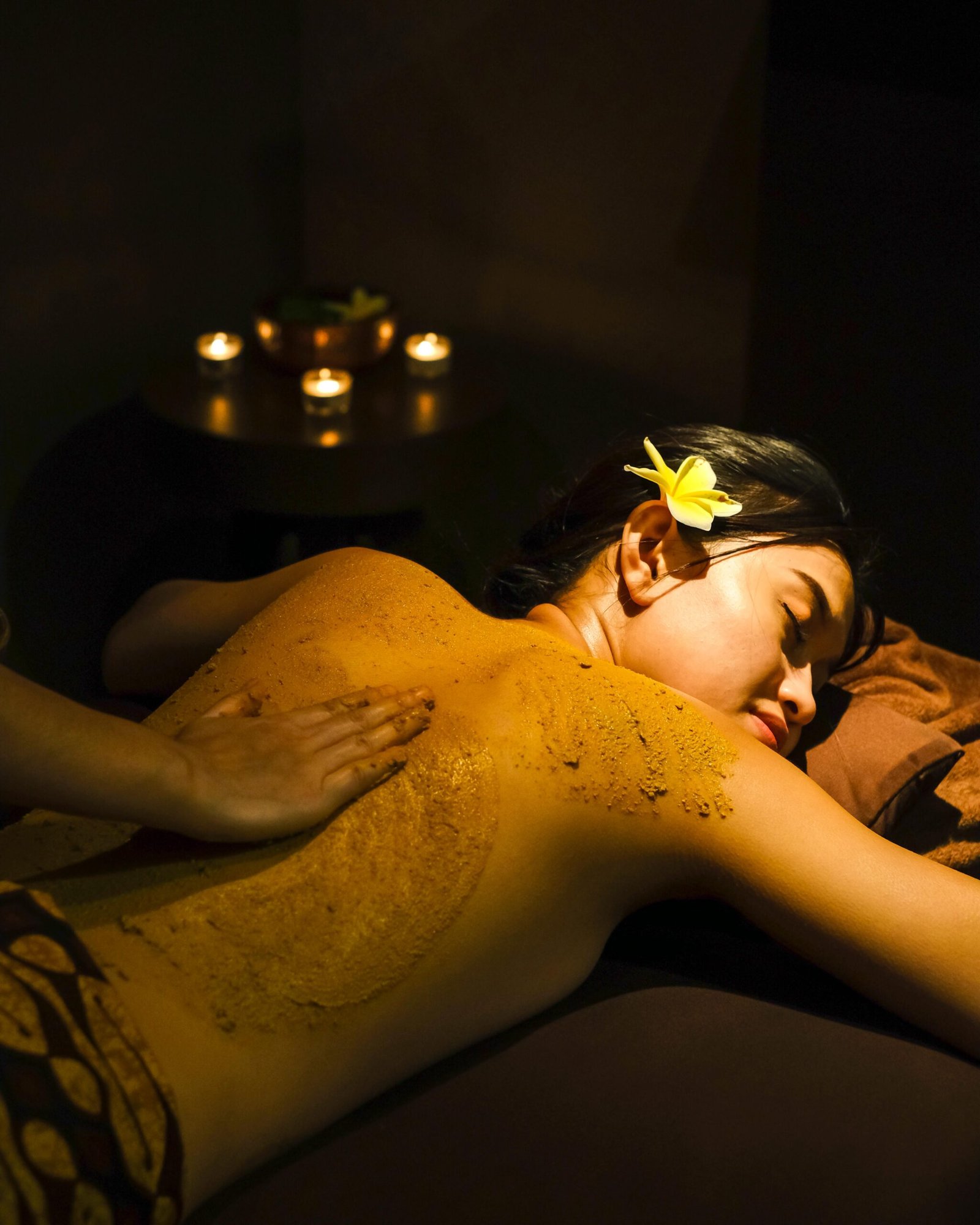 Baluran Mangir Amartha Spa in Batam offers traditional Javanese massage techniques for ultimate relaxation. Explore our Spa Treatments, Traditional Massages, and Javanese Massage today!